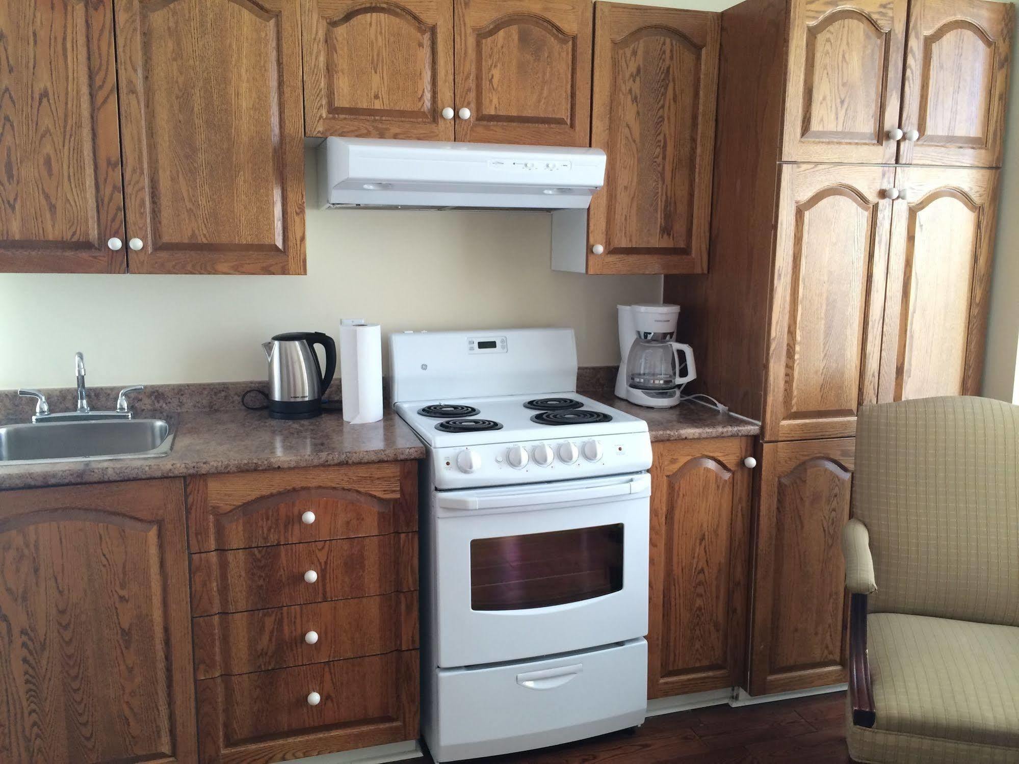 A Voyageur'S Guest House Отава Екстериор снимка